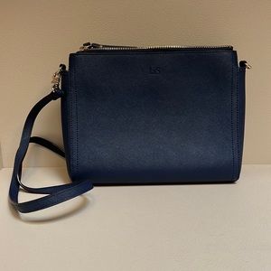 Like New Lo & Sons Pearl Handbag in Blue